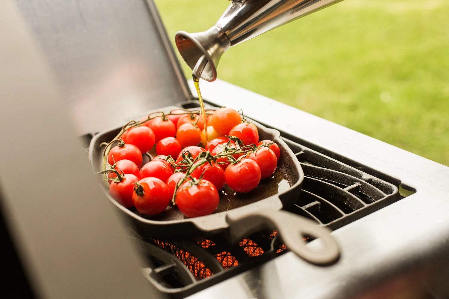 Napoleon Gietijzeren Pan Met Bamboe Onderzetter - Afbeelding 4