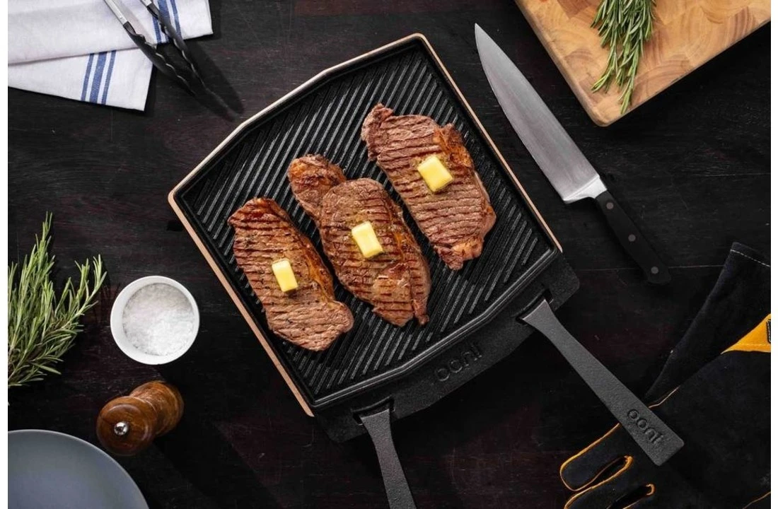 Ooni Dubbelzijdige Grizzlerplaat Met Afneembare Greep En Houten Bord - Afbeelding 4