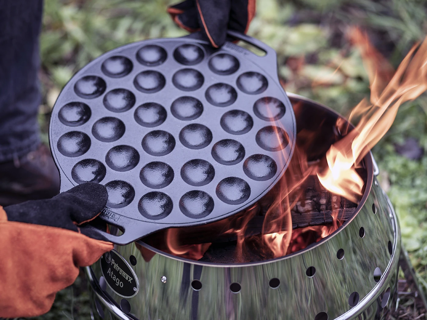 Petromax Gietijzeren Poffertjes Pan - Afbeelding 3