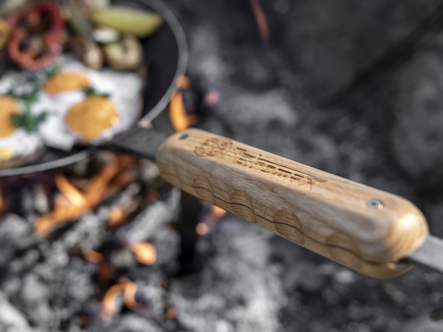 Petromax Houten Handvat Voor Smeedijzeren Pan - Afbeelding 4